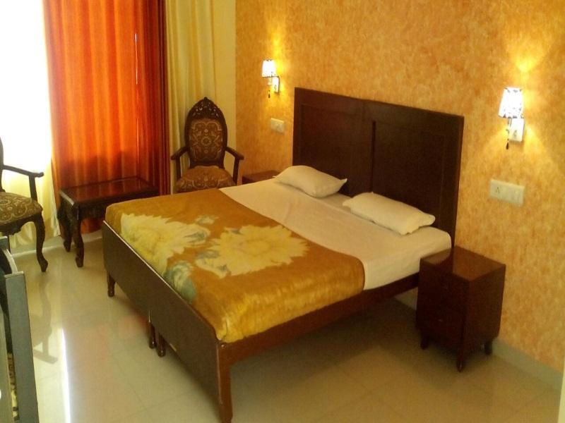 The Baghban Hotel & Resort, Baddi 외부 사진