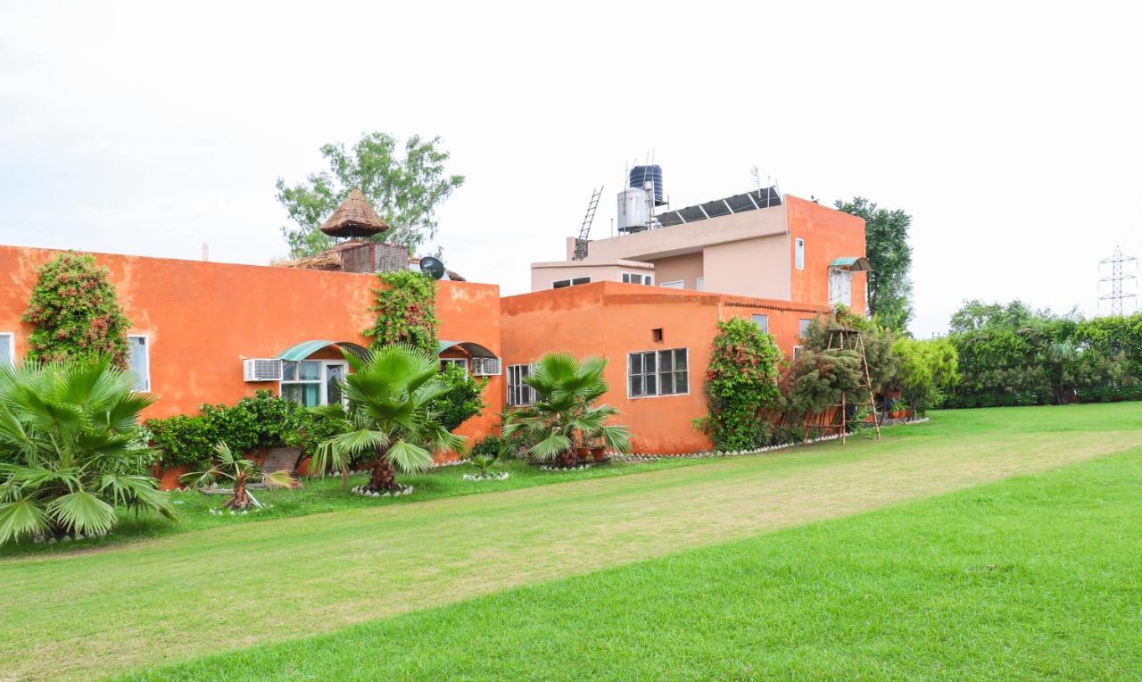 The Baghban Hotel & Resort, Baddi 외부 사진