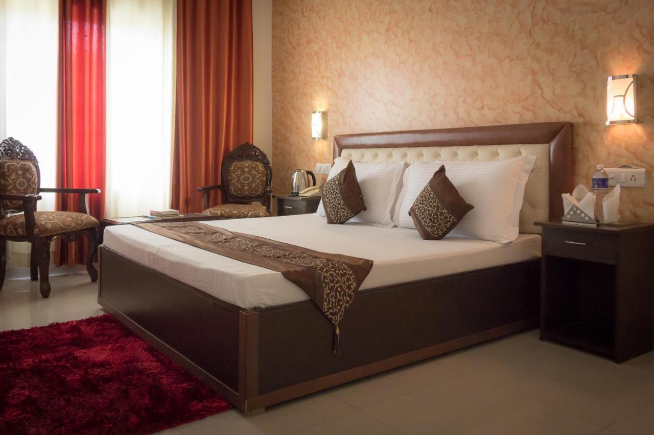 The Baghban Hotel & Resort, Baddi 외부 사진