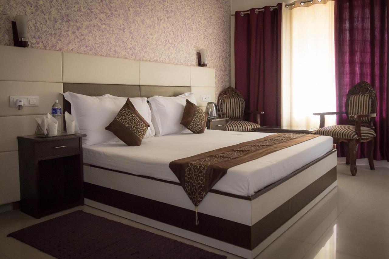The Baghban Hotel & Resort, Baddi 외부 사진